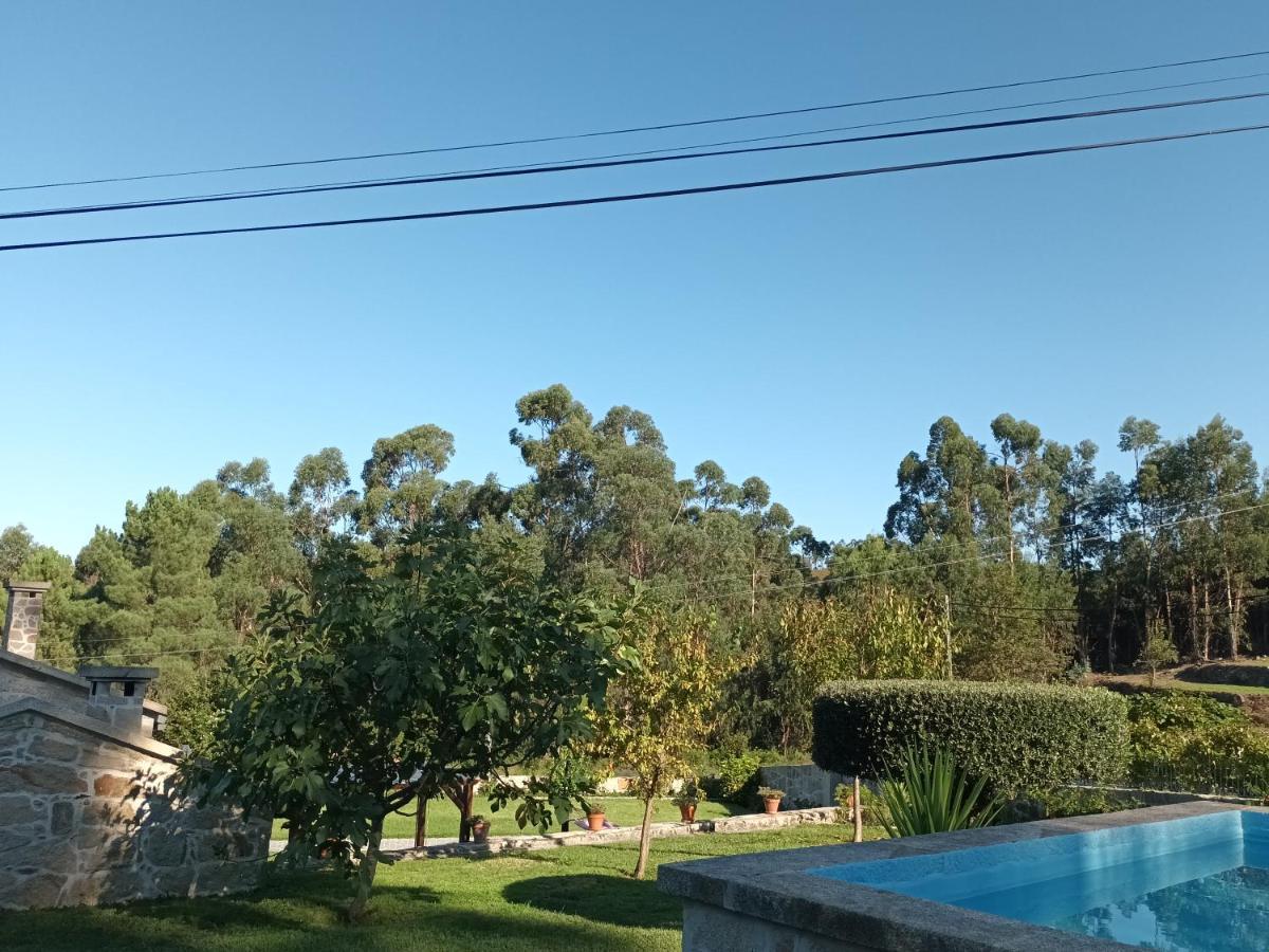 Casa Da Rosinha - Minho, Portugal Villa อาร์กอสเดวัลเดเวซ ภายนอก รูปภาพ