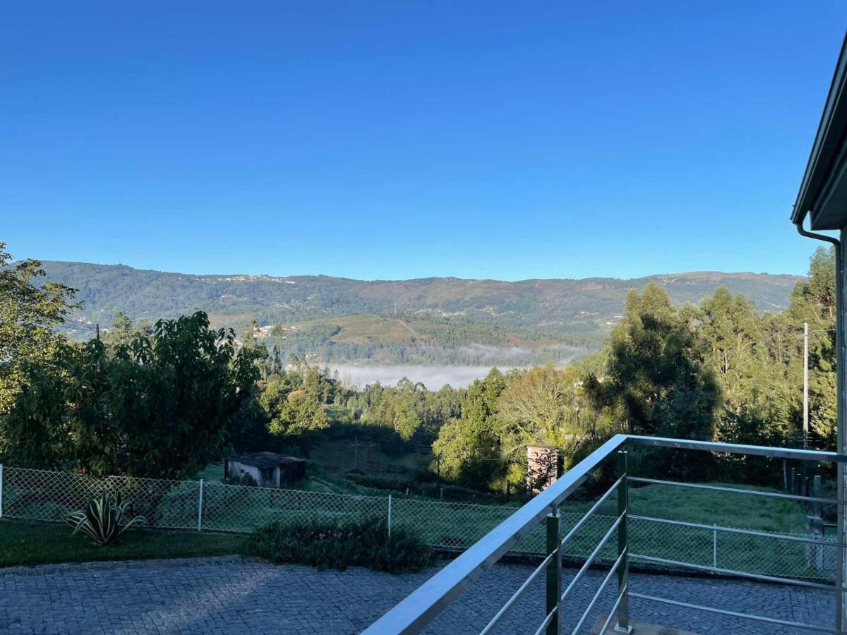 Casa Da Rosinha - Minho, Portugal Villa อาร์กอสเดวัลเดเวซ ภายนอก รูปภาพ